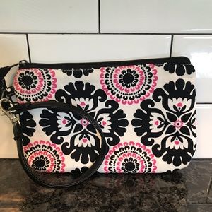 Thirty-One Wristlet